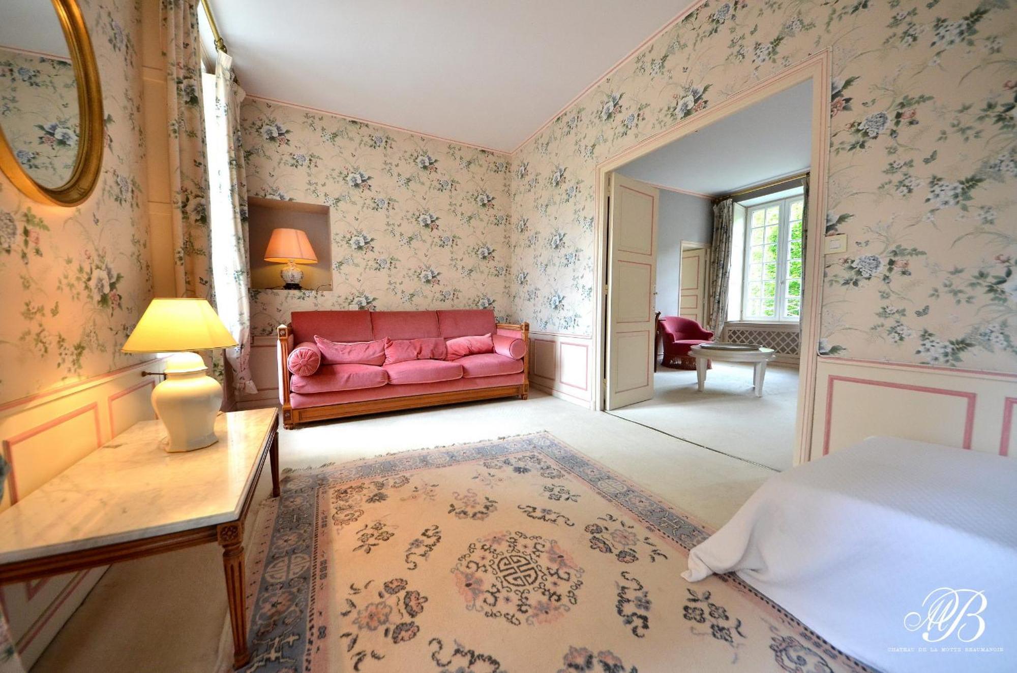 Chateau De La Motte Beaumanoir Pleugueneuc